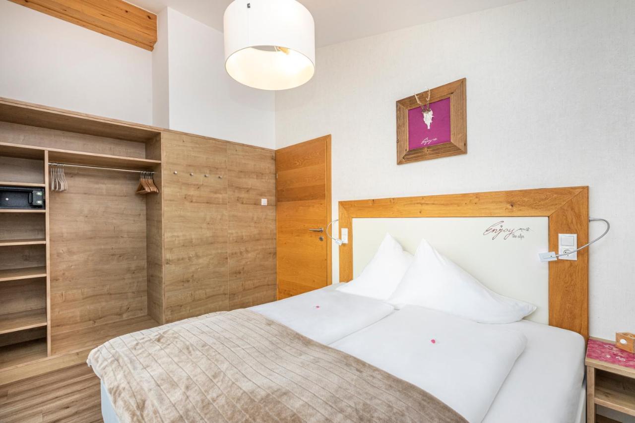 Enjoy The Alps Aparthotel Flachau Exterior photo